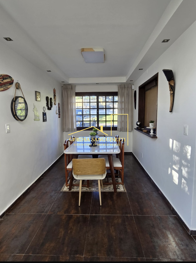 Casa ID.3187 - Casa de 4 dormitorios en Punta del Este en alquiler 