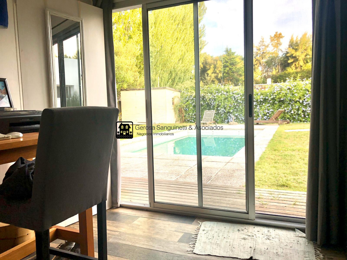 Casa ID.1615 - Casa impecable en barrio privado