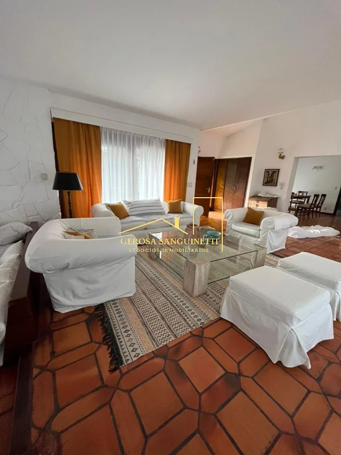 Casa ID.2516 - Casa en San Rafael 