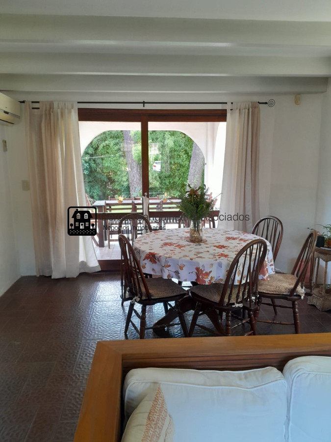 Casa ID.1020 - Casa en Pinares totalmente reciclada