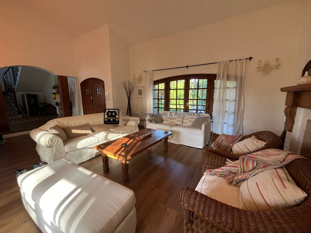 Casa ID.2256 - Casa en San Rafael, muy buena ubicación