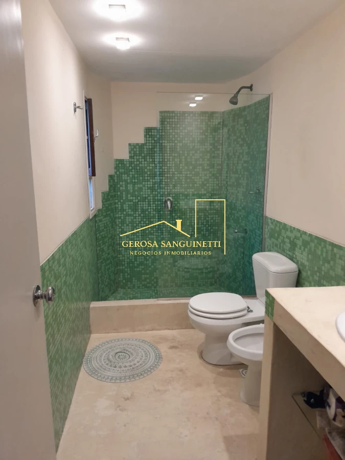 Casa ID.1020 - Casa en Pinares totalmente reciclada