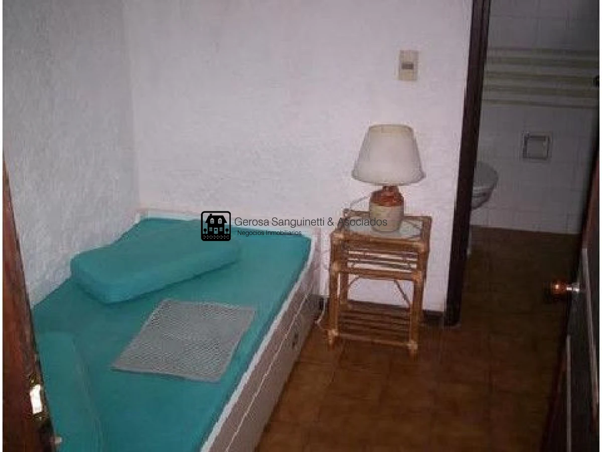 Casa ID.798 - Quincho muy bien ubicado en Pinares