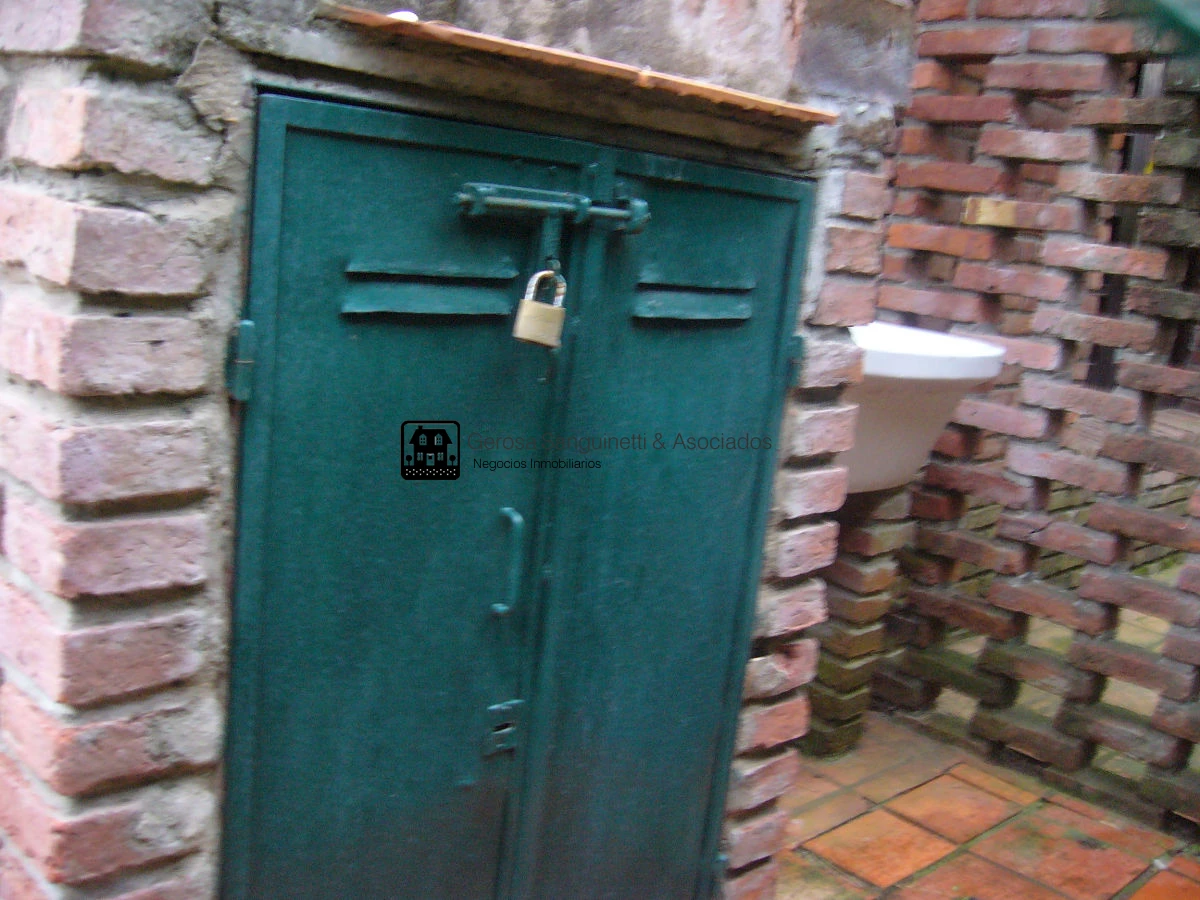 Casa ID.798 - Quincho muy bien ubicado en Pinares