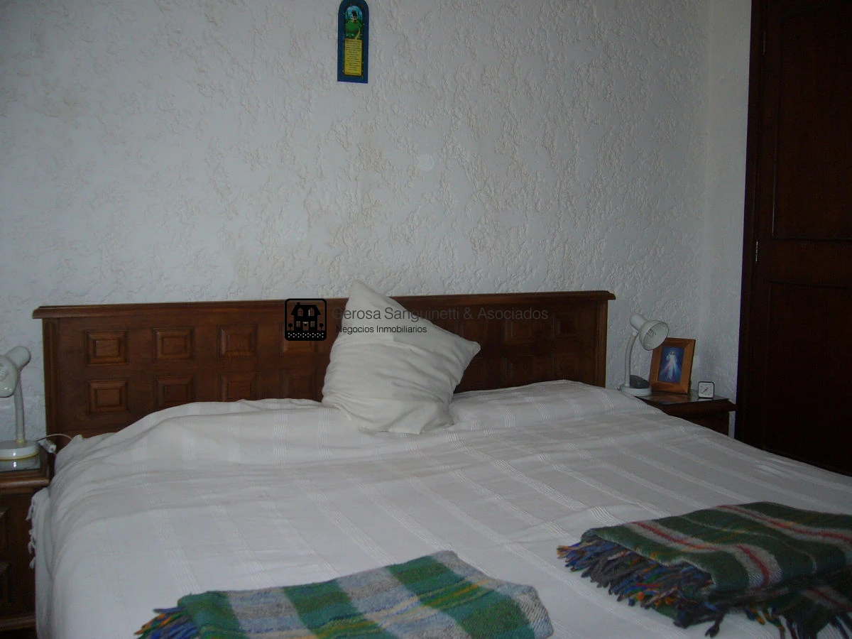 Casa ID.798 - Quincho muy bien ubicado en Pinares