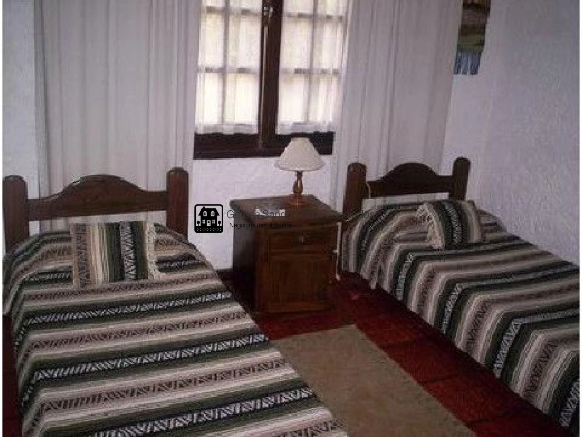 Casa ID.798 - Quincho muy bien ubicado en Pinares