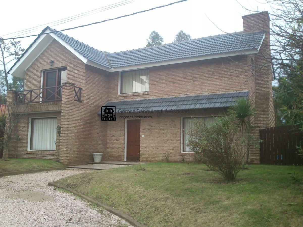 Casa ID.862 - Casa en Jardines de Córdoba