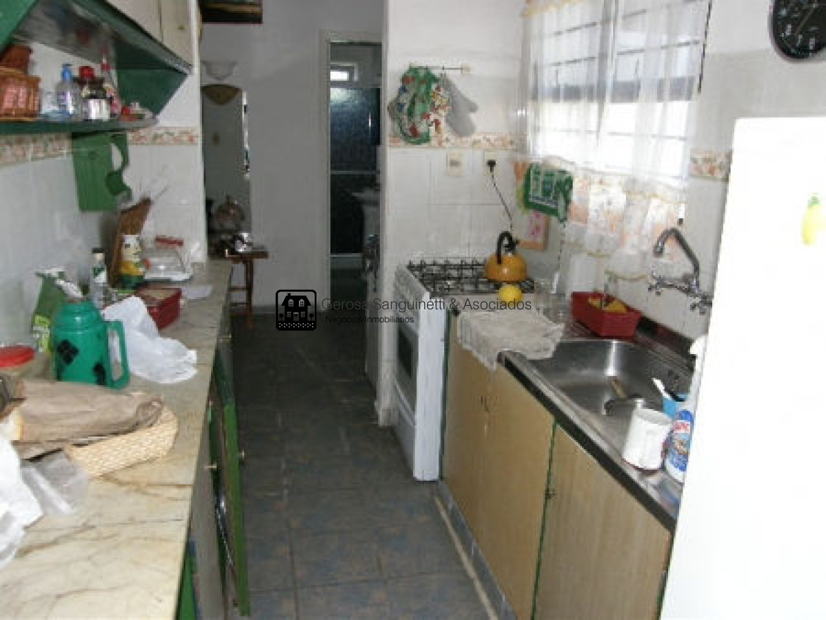 Casa ID.645 - Muy linda casa en alquiler anual a 2 cuadras del mar