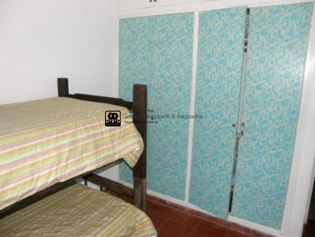 Casa ID.645 - Muy linda casa en alquiler anual a 2 cuadras del mar