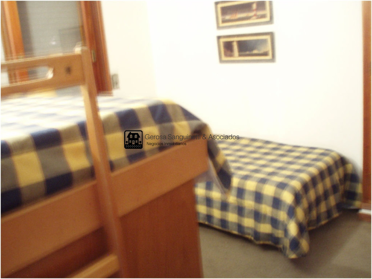 Casa ID.898 - Casa en la Mansa a 1 cuadra del mar 