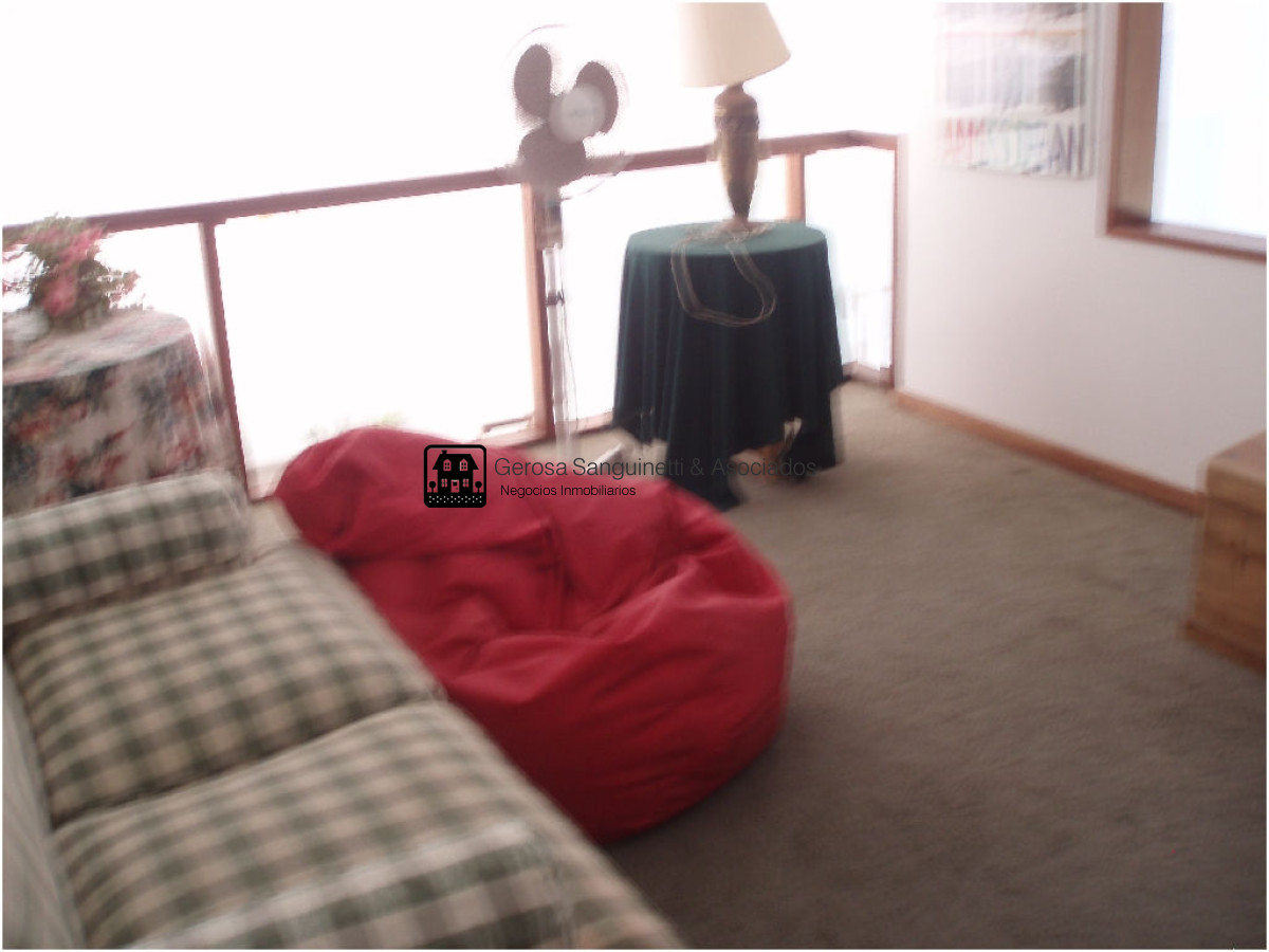 Casa ID.898 - Casa en la Mansa a 1 cuadra del mar 