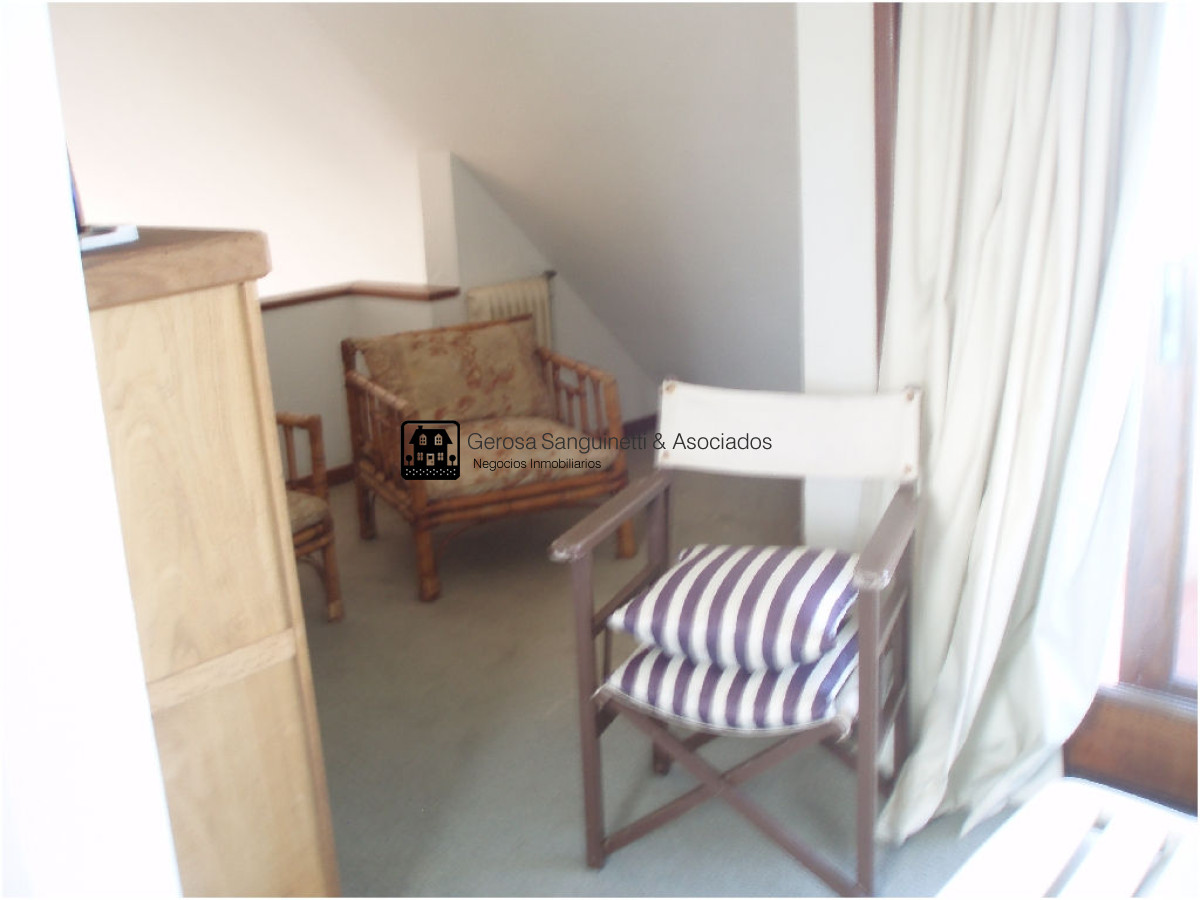 Casa ID.898 - Casa en la Mansa a 1 cuadra del mar 