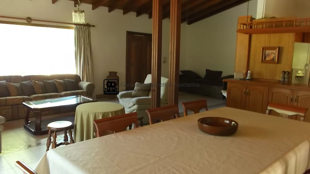 Casa ID.905 - Casa muy bien ubicada en Pinares 