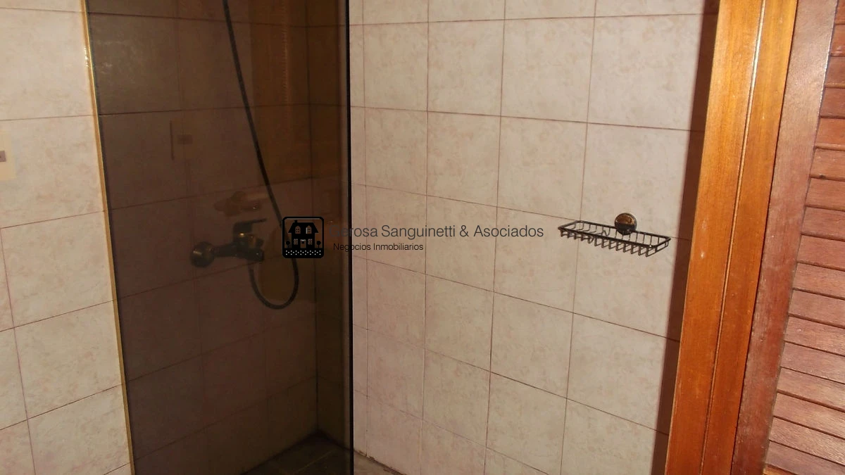 Casa ID.905 - Casa muy bien ubicada en Pinares 