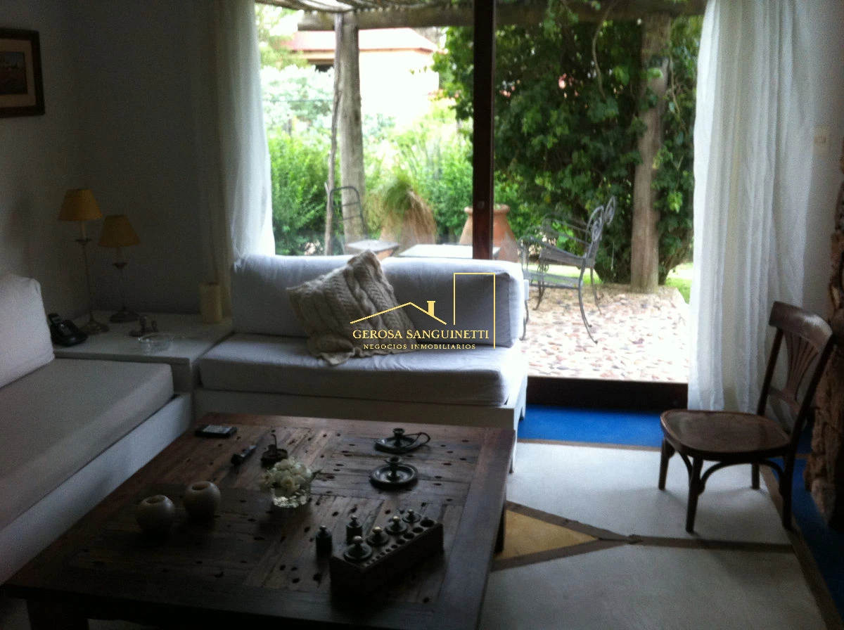 Casa ID.931 - Casa en la Barra, muy bien ubicada