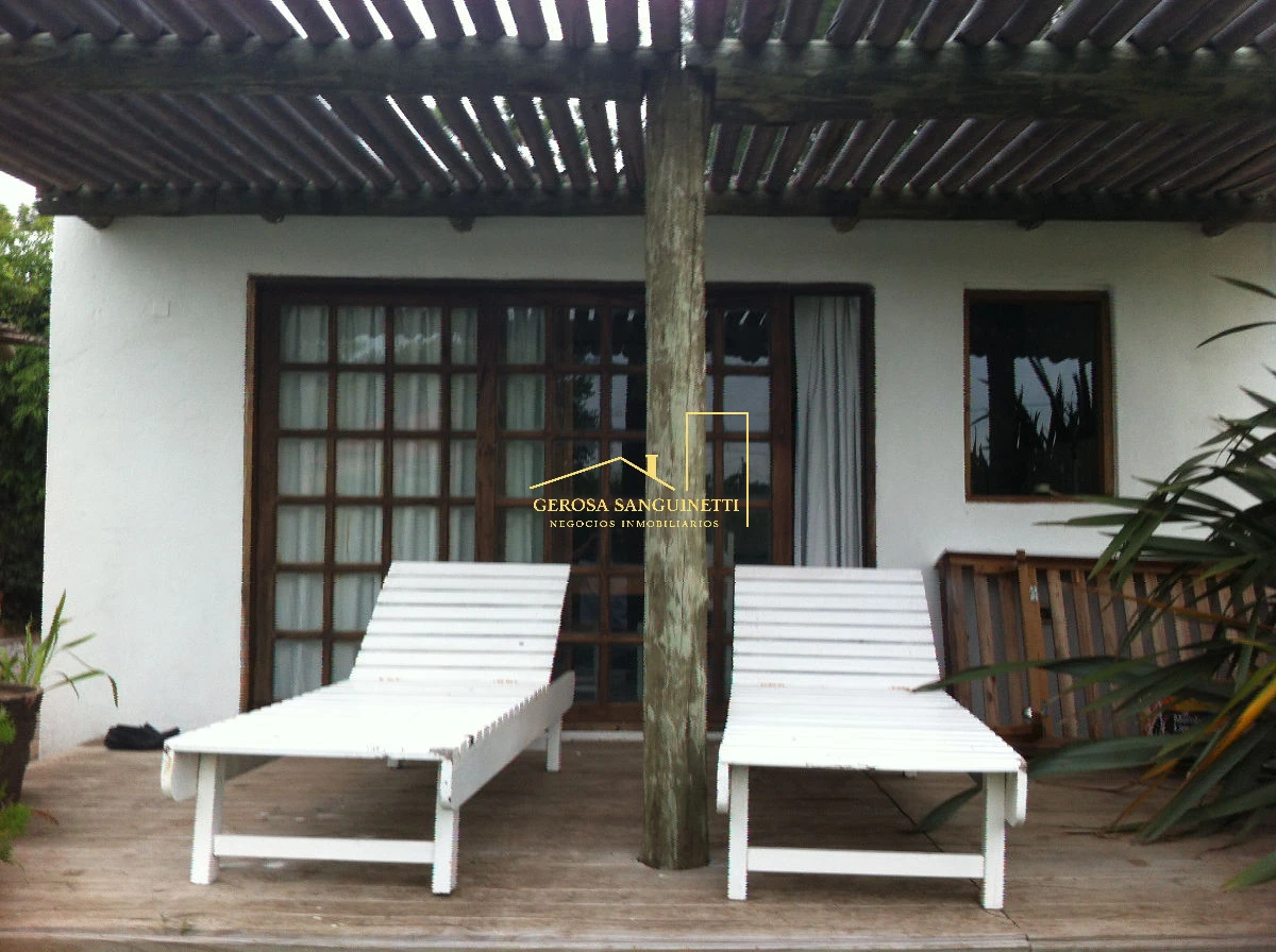 Casa ID.931 - Casa en la Barra, muy bien ubicada