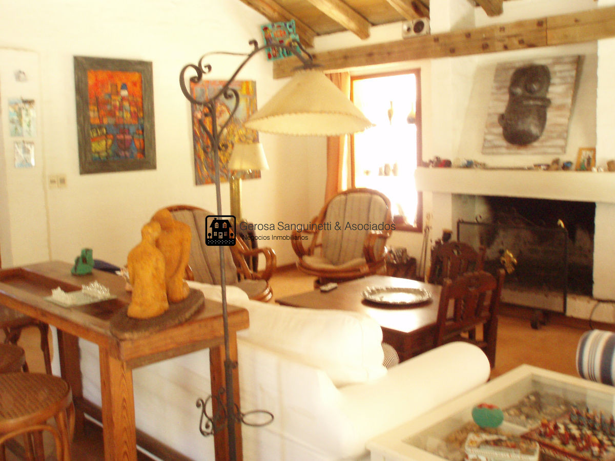 Casa ID.1063 - Muy linda casa ubicada en Pinares