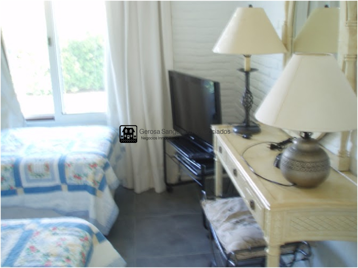 Casa ID.1120 - Espectacular casa en Solanas sobre la playa con piscina