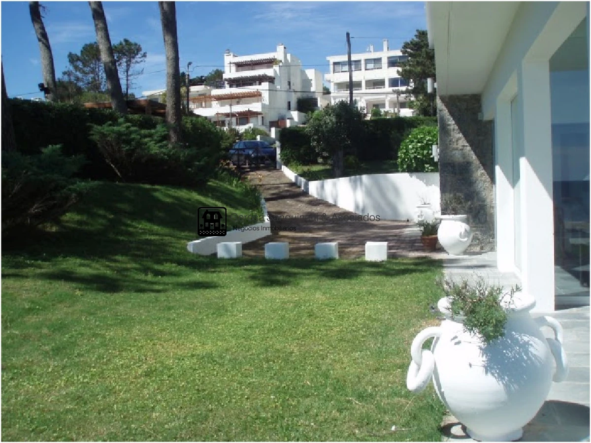 Casa ID.1120 - Espectacular casa en Solanas sobre la playa con piscina