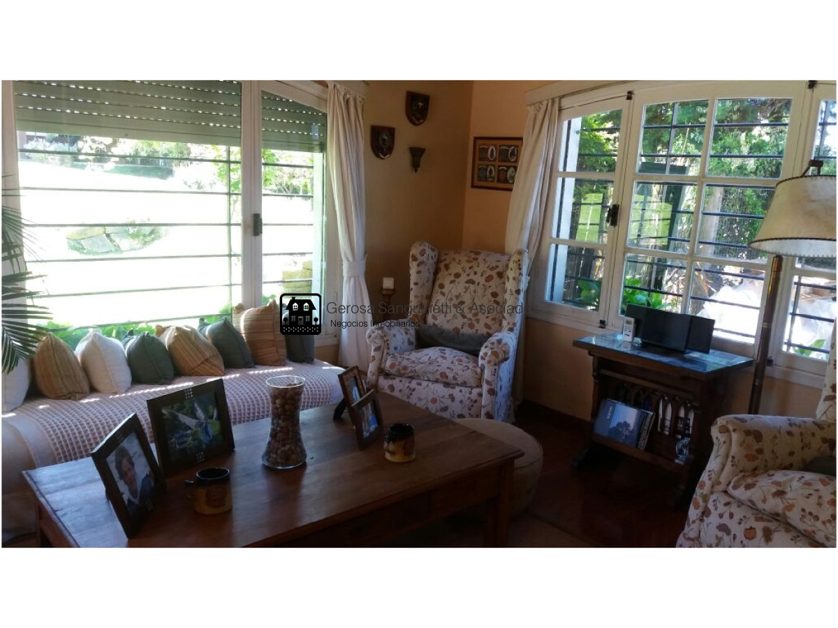 Casa ID.1260 - Casa con excelente ubicación en San Rafael