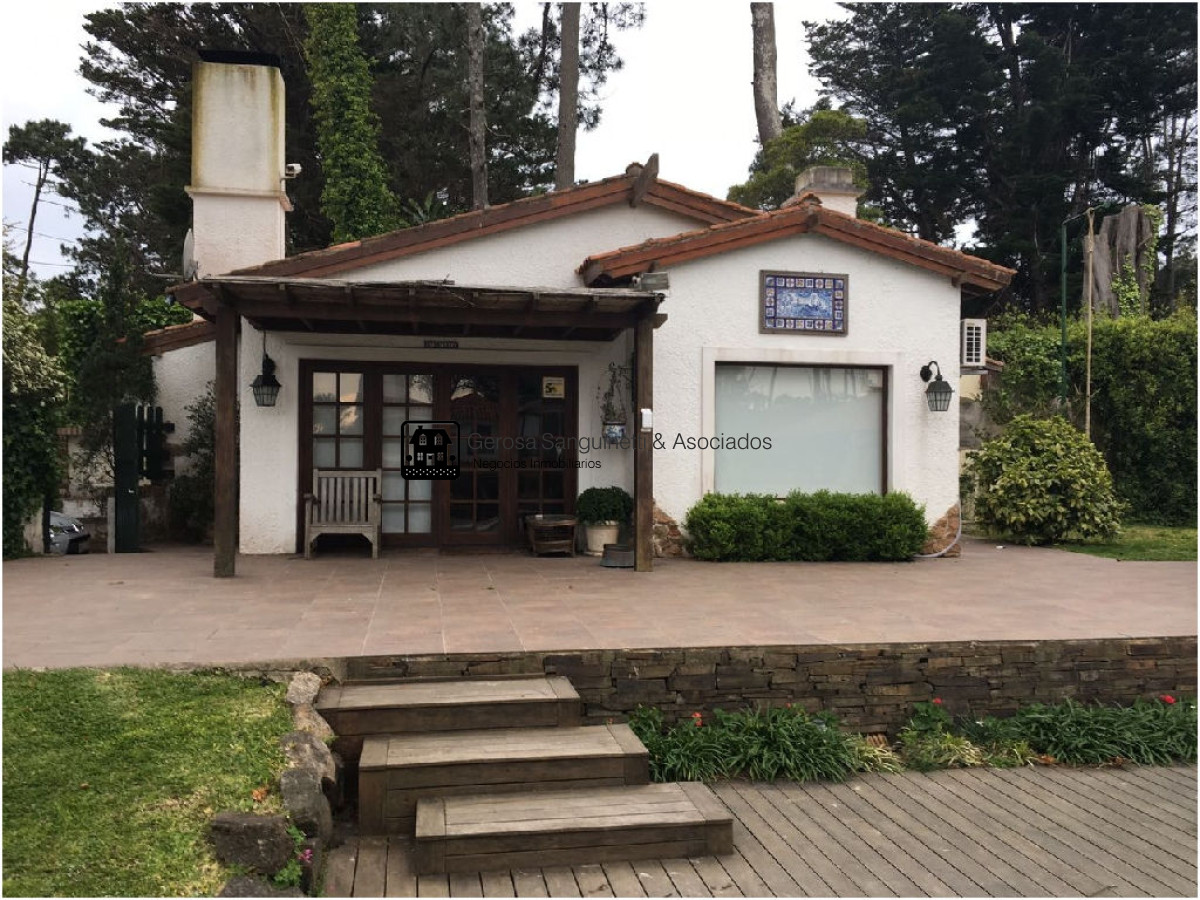 Casa ID.1260 - Casa con excelente ubicación en San Rafael