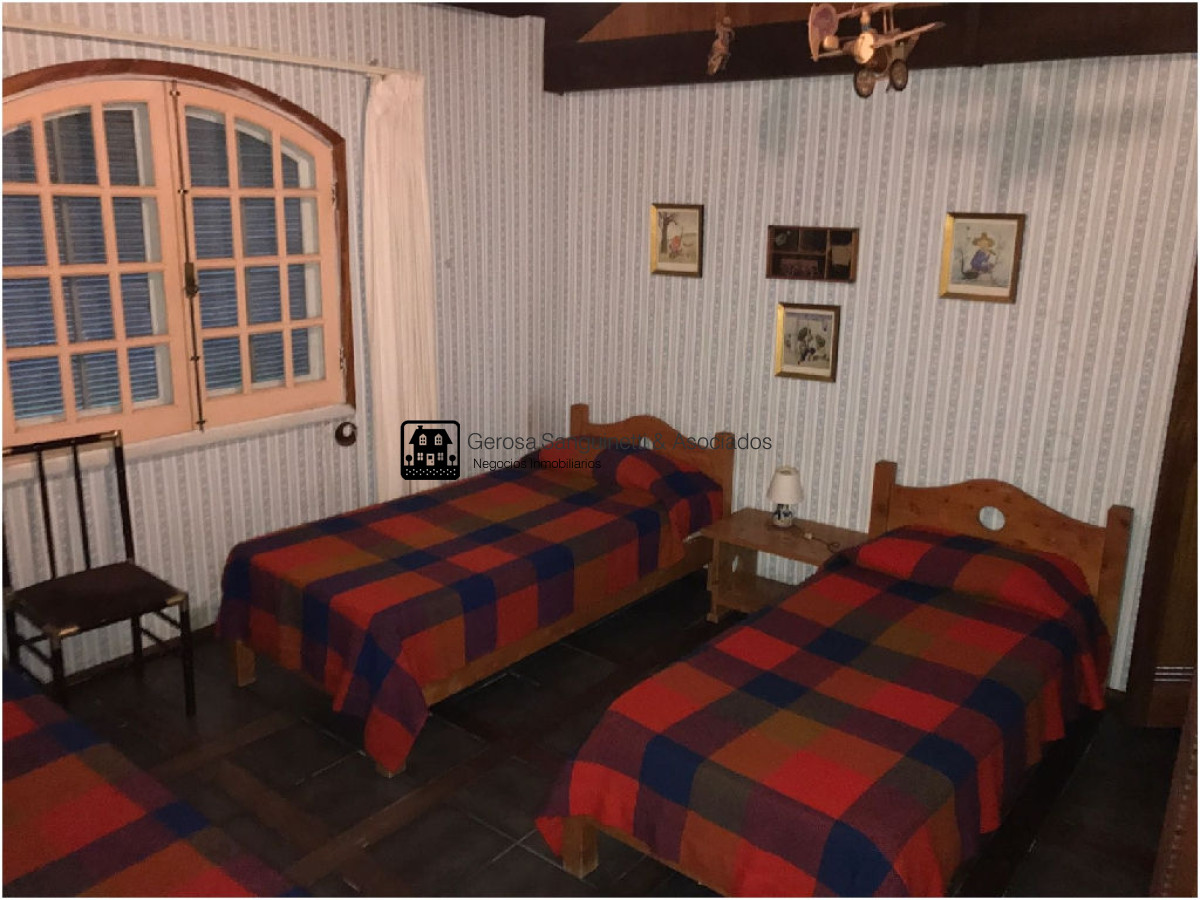 Casa ID.1331 - Muy linda casa en Pinares con piscina para 11 personas