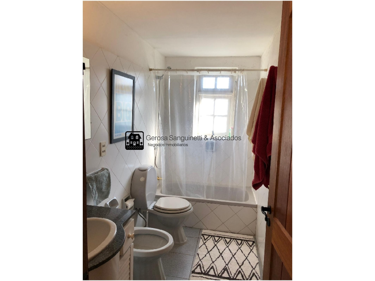 Casa ID.1331 - Muy linda casa en Pinares con piscina para 11 personas