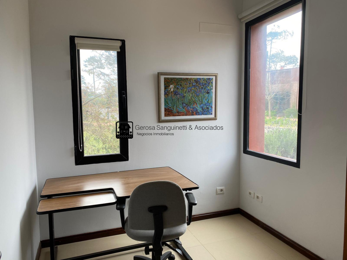 Casa ID.1557 - Casa en Barrio Privado La Arbolada