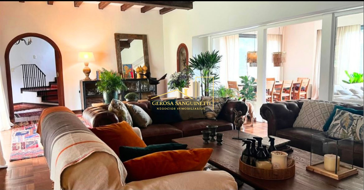 Casa ID.3603 - Gran casa estilo Toscana en Punta del Este a la venta - 
