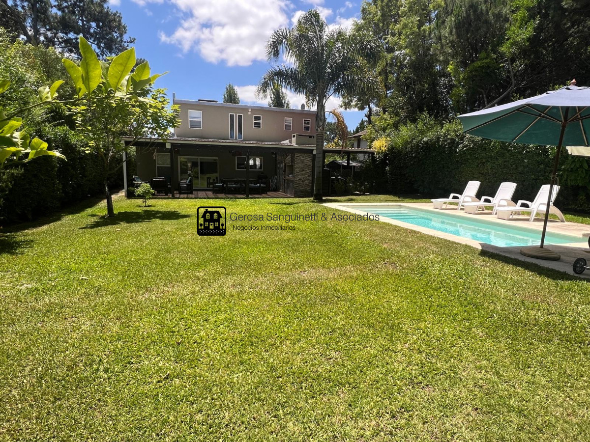 Casa ID.1617 - Casa moderna y cómoda para disfrutar en temporada