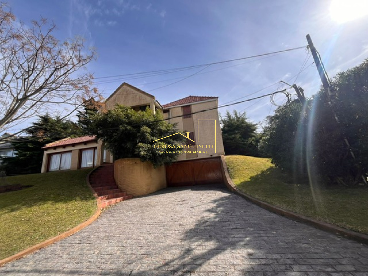Impecable casa en la mansa a metros del mar - GST2657C