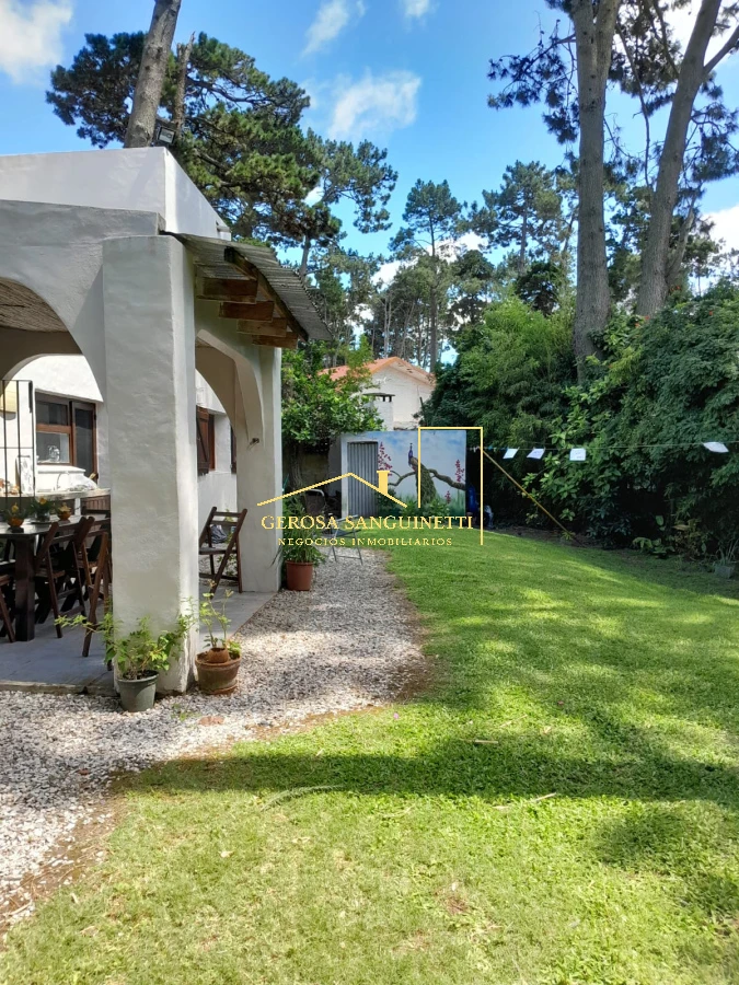 Casa ID.1020 - Casa en Pinares totalmente reciclada