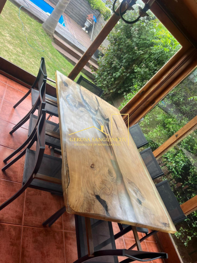 Casa ID.1035 - Casa con piscina en Montoya vista al mar en venta!