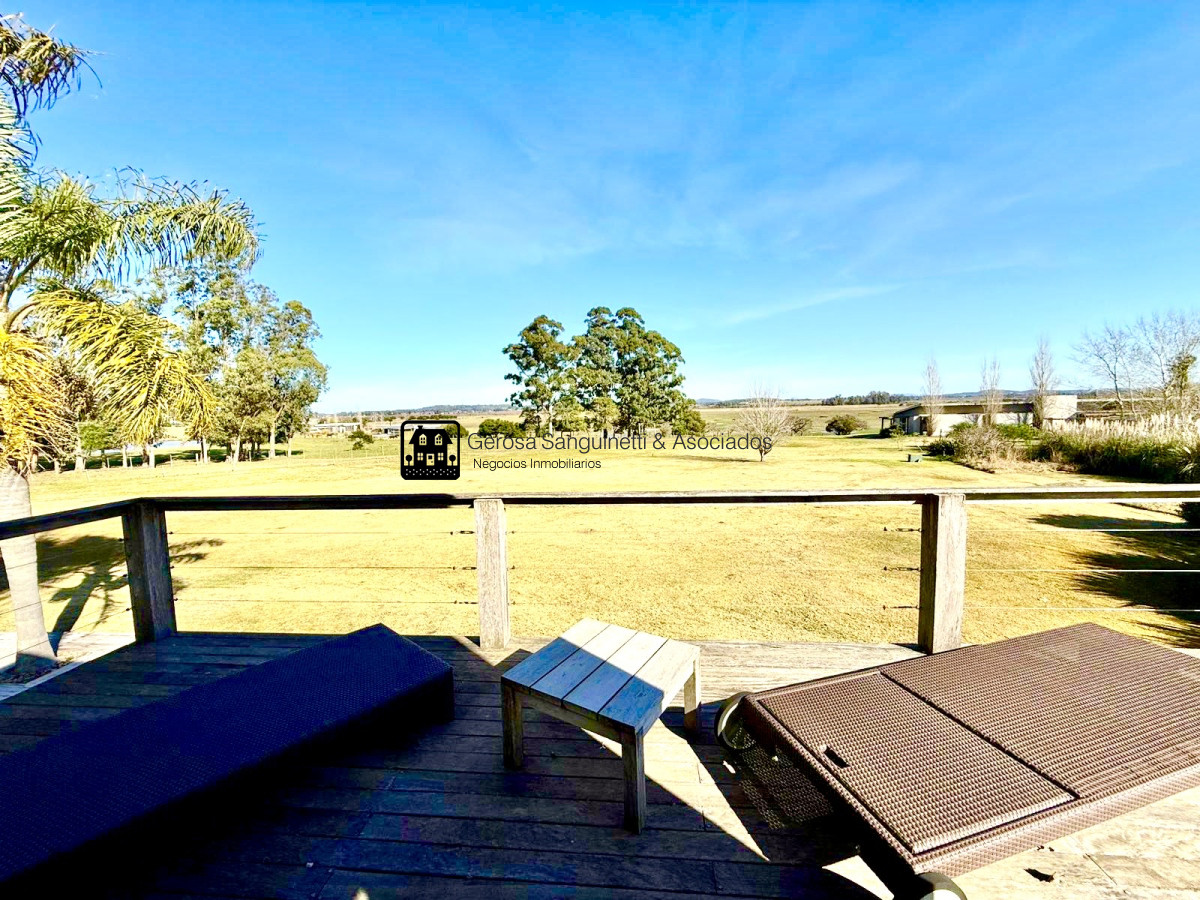 Casa ID.3123 - Espectacular casa en El Quijote