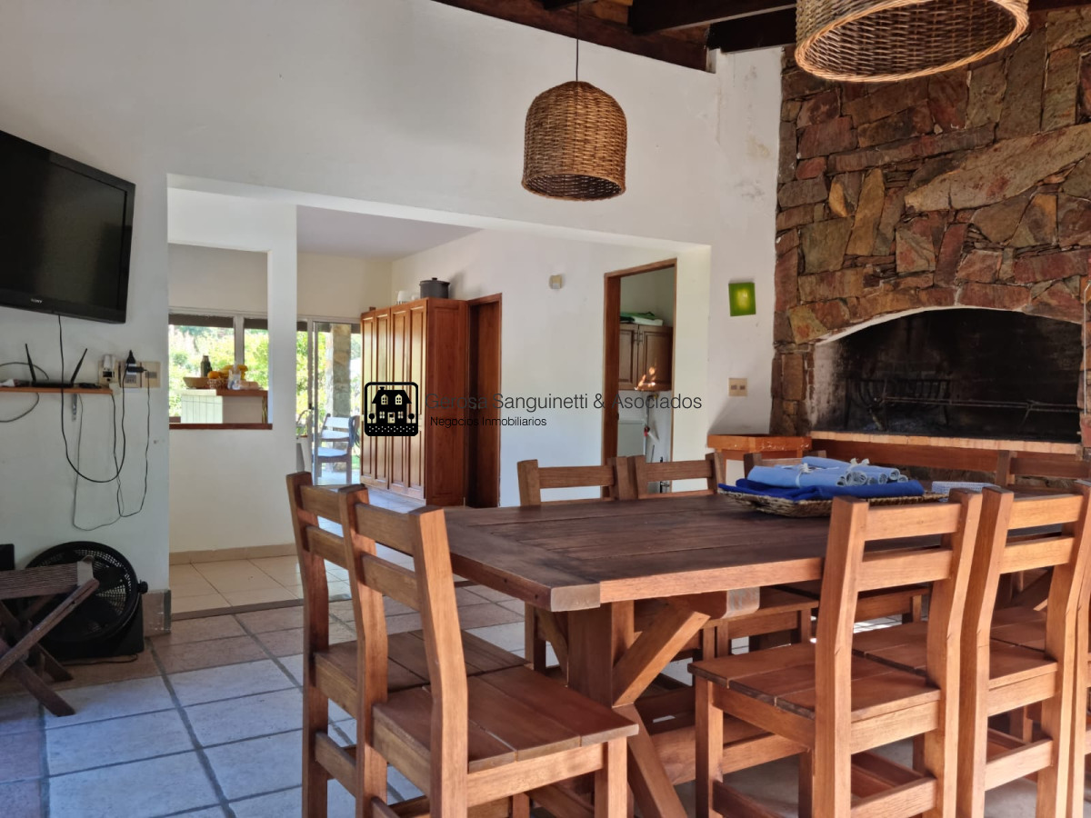 Casa ID.2082 - ¡Espectacular casa en Solanas!
