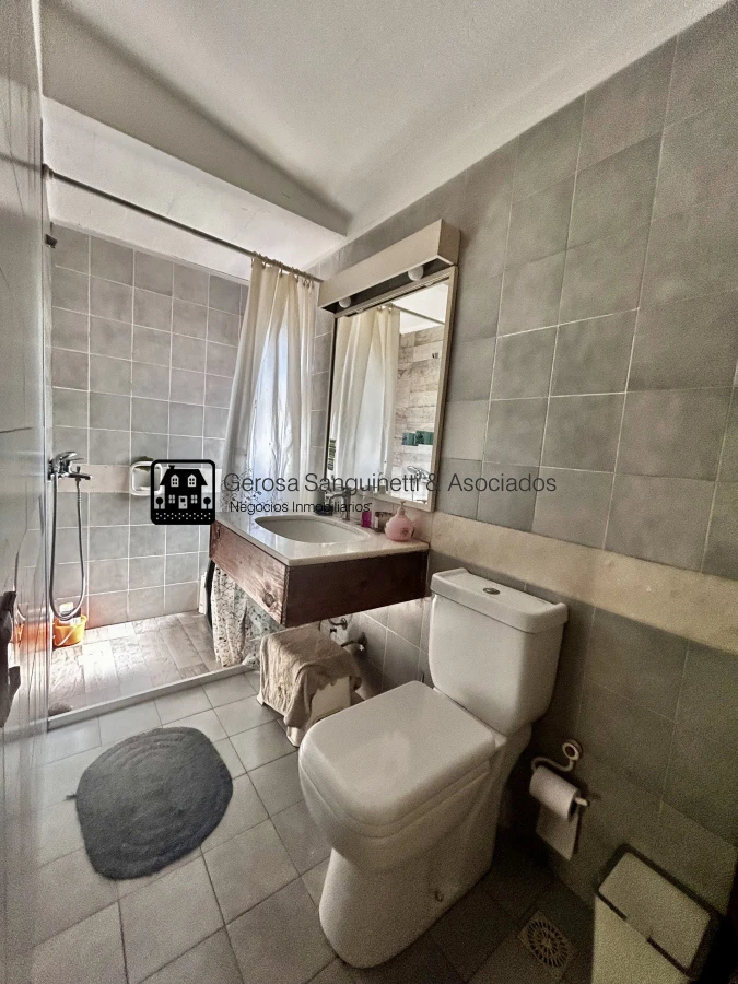 Casa ID.2743 - Casa en Pinares, muy buena ubicación  