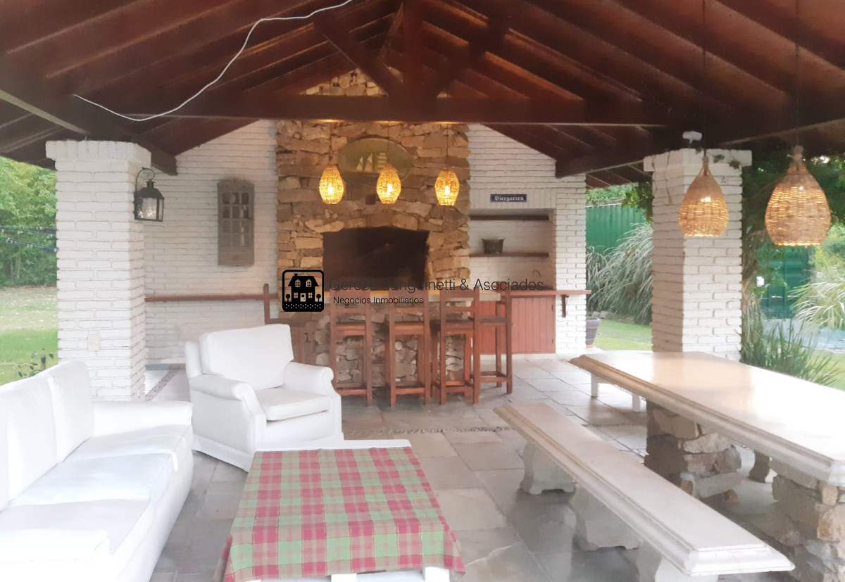 Casa ID.1551 - Espectacular casa en El Golf
