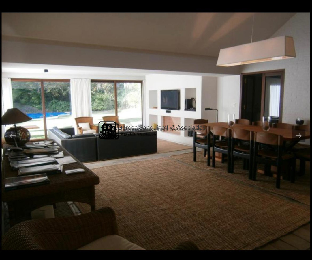 Casa ID.3217 - Muy linda casa de 4 dormitorios en Punta del Este en alquiler 