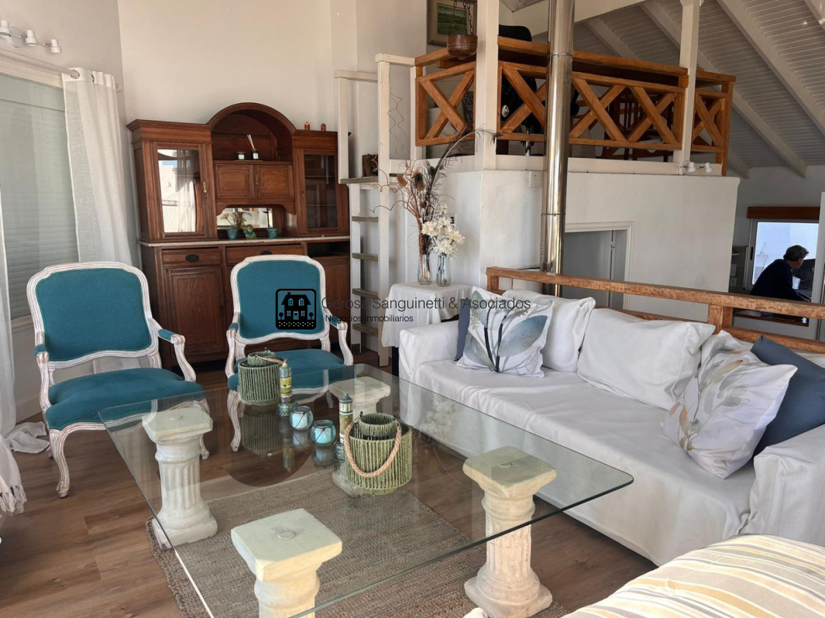 Casa ID.1098 - Muy comoda casa de 3 dormitorios en alquiler anual en Punta del Este