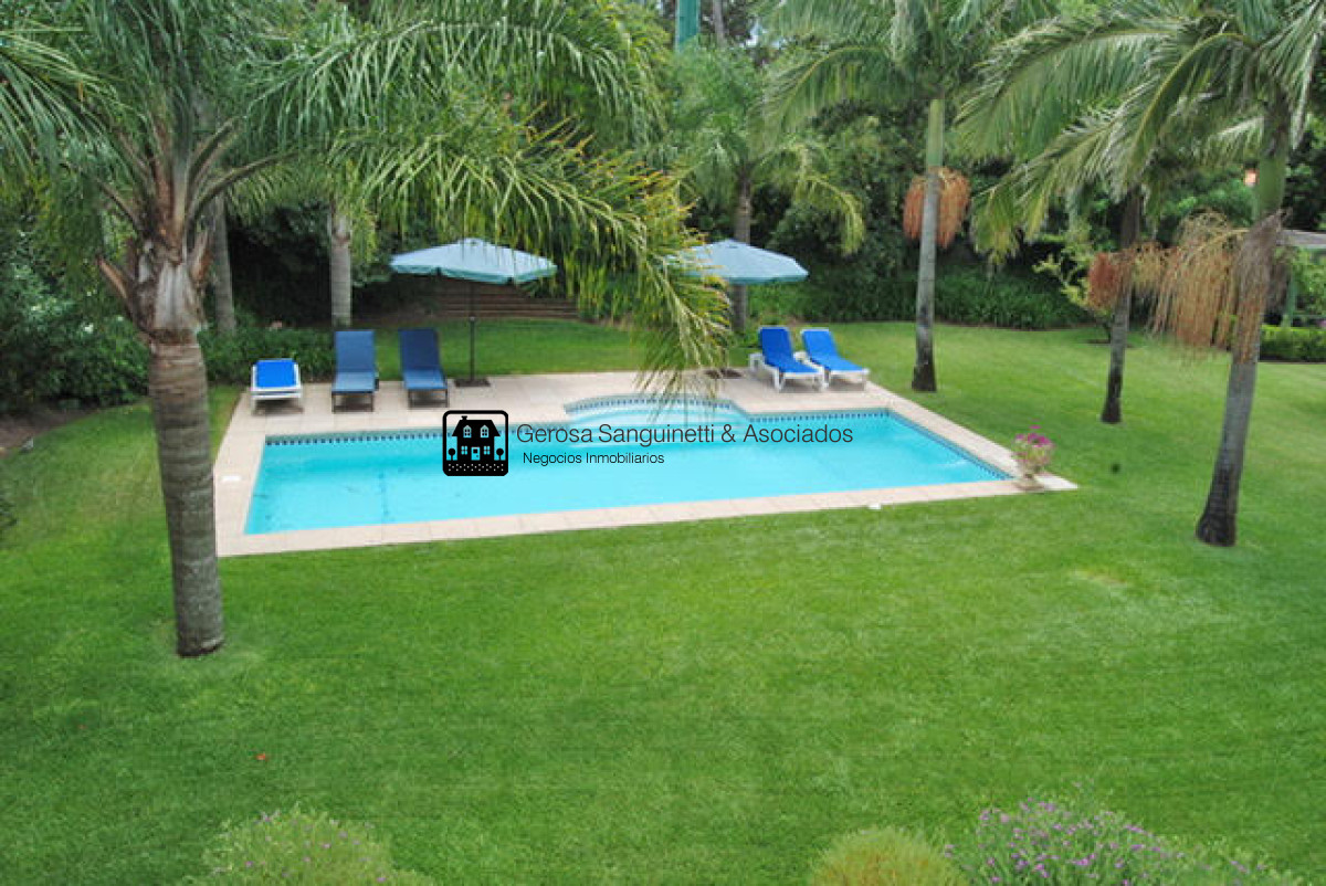 Casa ID.1590 - Espectacular casa, con todas las comodidades