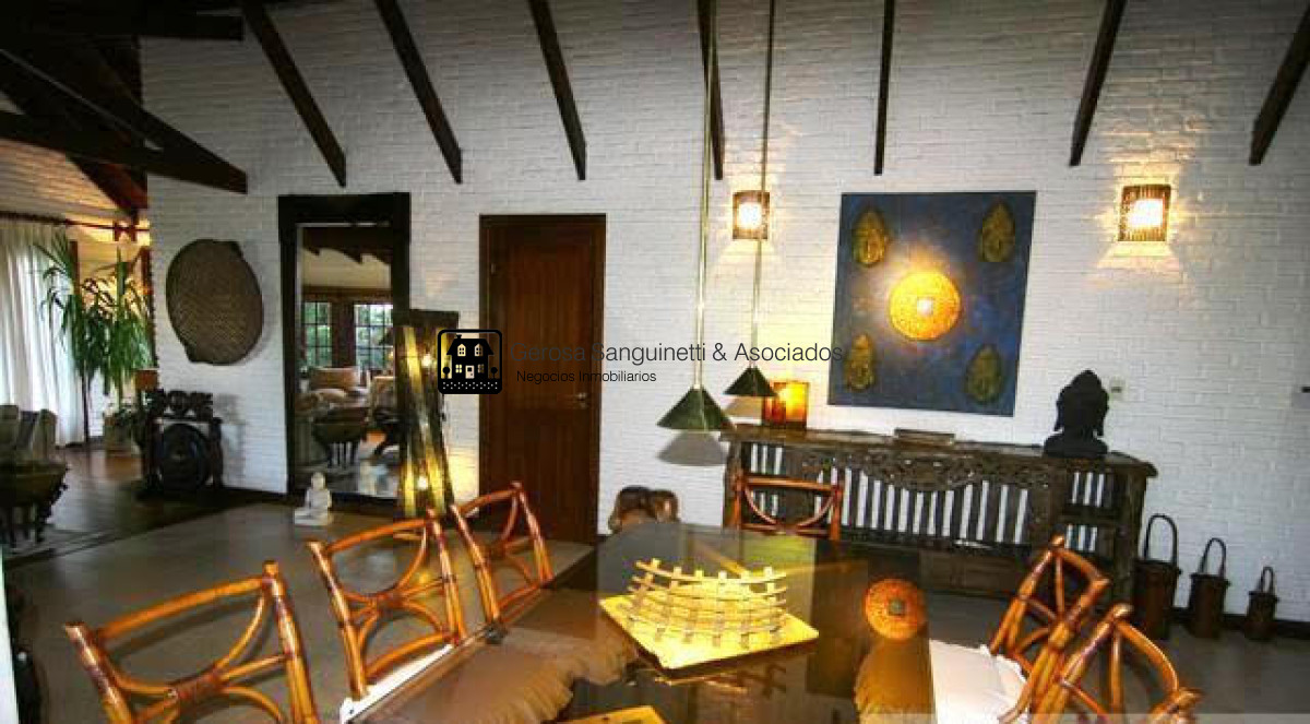 Casa ID.1658 - Espectacular casa con todas las comodidades