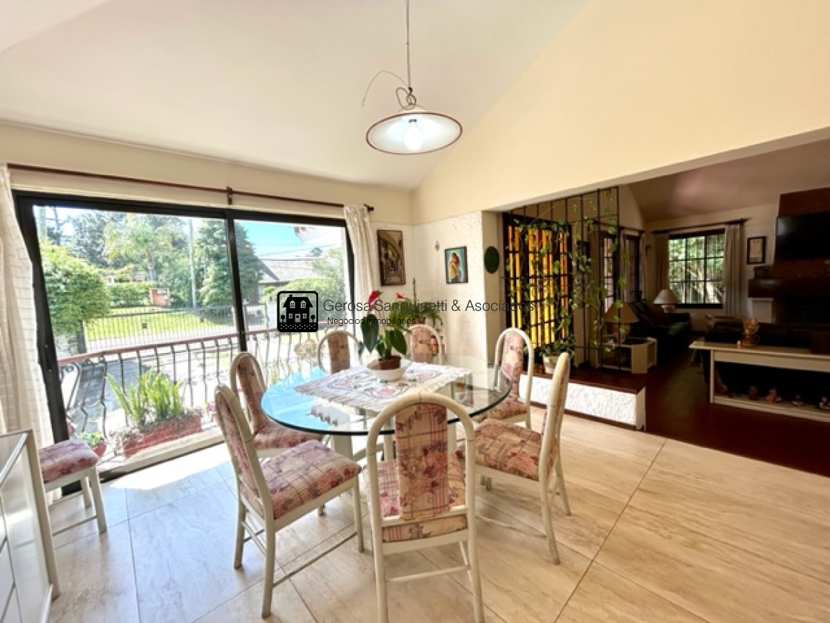 Casa ID.2497 - OPORTUNIDAD! Muy linda casa ideal para vivir todo el año