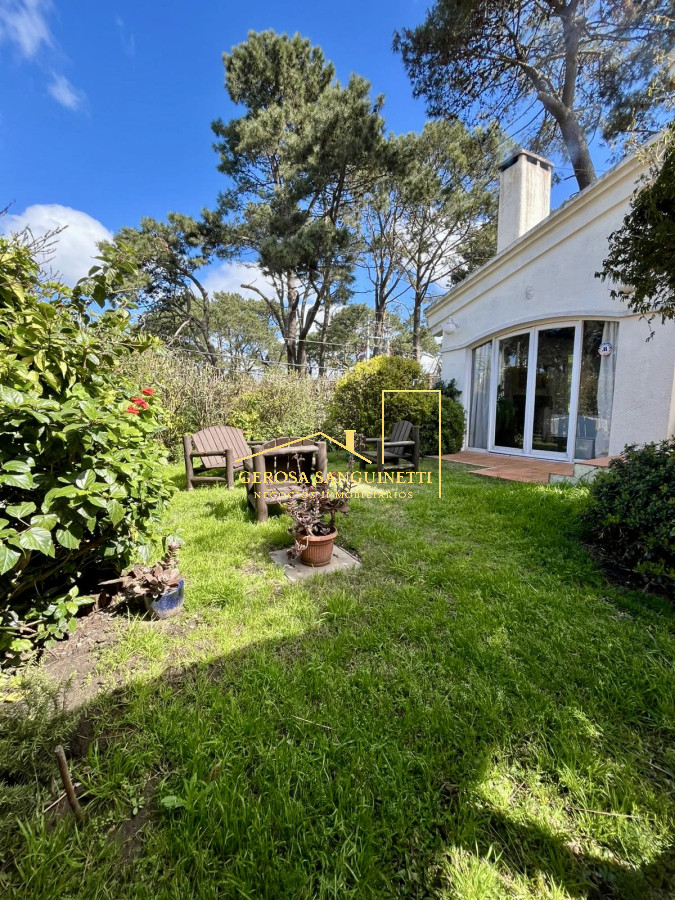 Casa ID.3164 - Muy linda casa en la mansa en alquiler temporario 