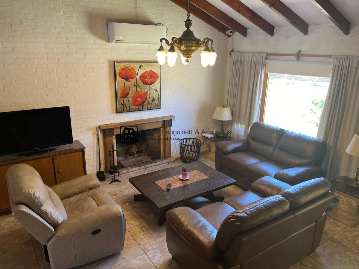 Casa ID.2500 - Muy linda casa cerca de los colegios