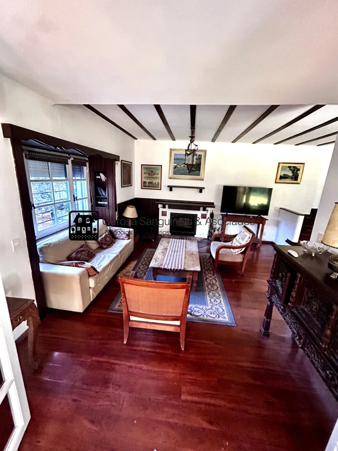 Casa ID.1260 - Casa con excelente ubicación en San Rafael
