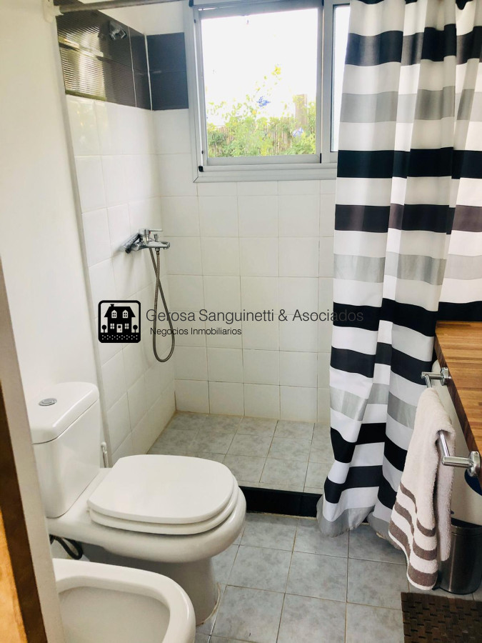 Casa ID.1615 - Casa impecable en barrio privado