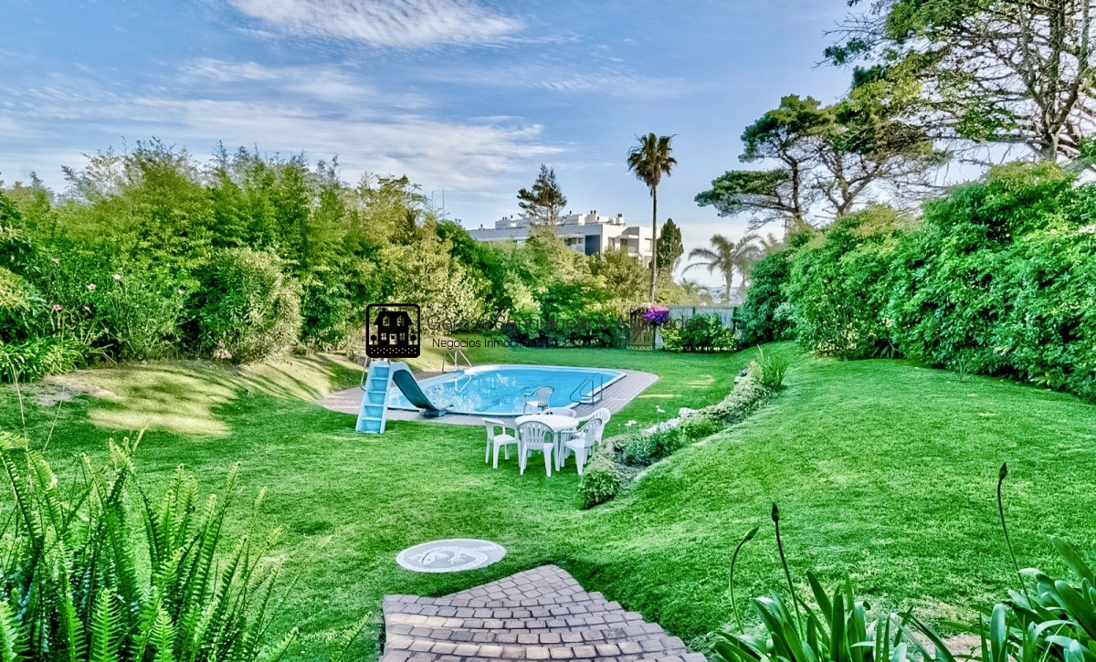 Casa ID.1331 - Muy linda casa en Pinares con piscina para 11 personas