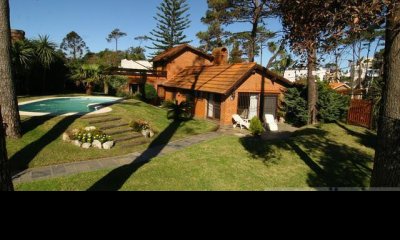 Espectacular casa con todas las comodidades