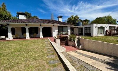 OPORTUNIDAD! Muy linda casa ideal para vivir todo el año