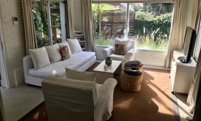 Muy linda casa en la Mansa con piscina y barbacoa